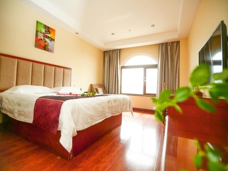 Greentree Inn Shandong Qingdao Wuyishan Road Jiashike Shopping Center Business Hotel Kültér fotó