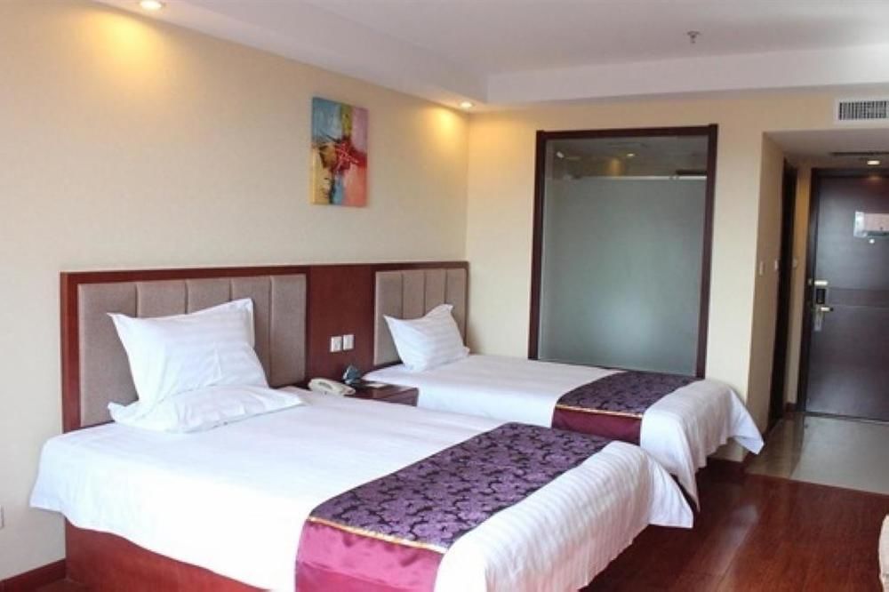 Greentree Inn Shandong Qingdao Wuyishan Road Jiashike Shopping Center Business Hotel Kültér fotó